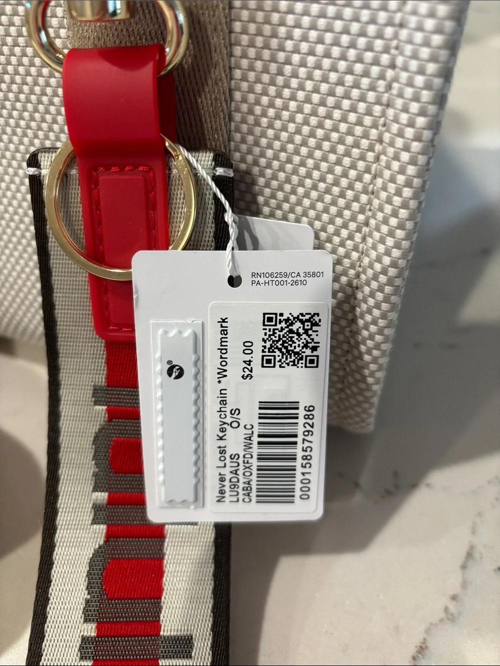 Lululemon BUNDLE– Scuba + Canvas Tote + Never Lost Keychain + Gift Bag NWT